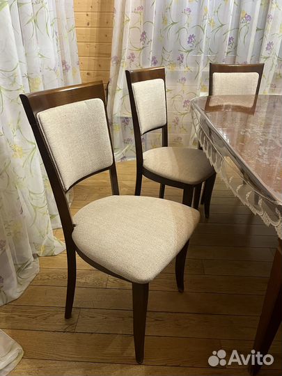 Перетяжка и ремонт мягкой мебели