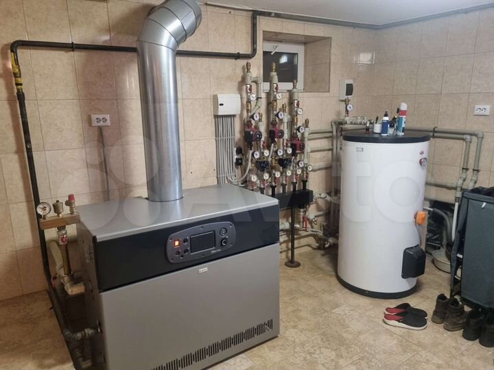 Дом 500 м² на участке 40 сот.