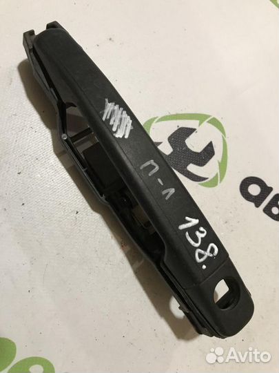 Ручка двери передней левой Ml 163