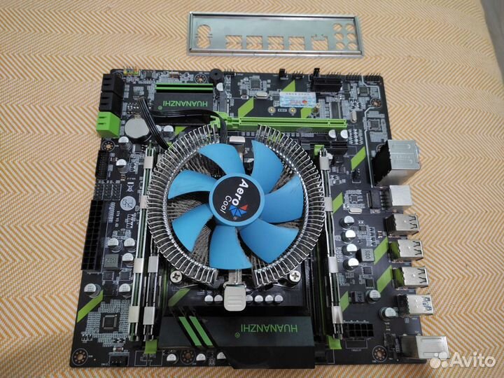 Материнка huananzhi X79 lga2011+xeon 2667 v2
