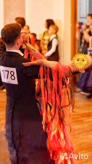 Платье для бальных танцев стандарт ю2