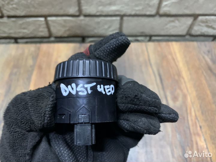 Renault Duster Кнопка многофункциональная