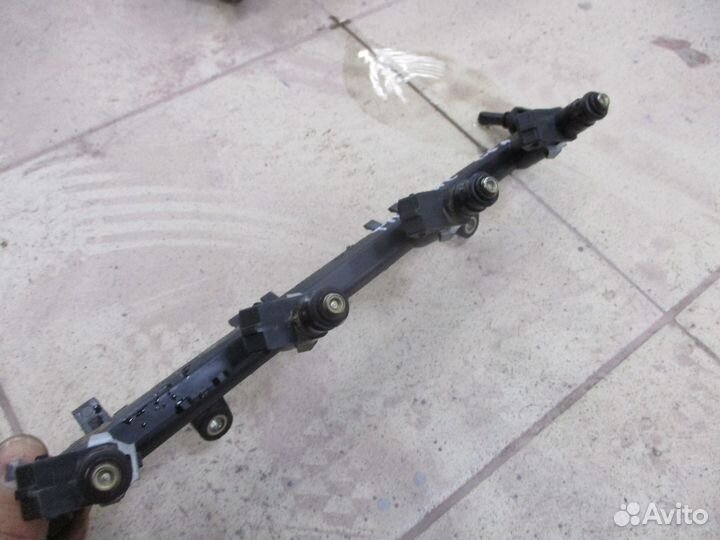 Топливная рампа Рено Флюэнс, Меган K4MV838