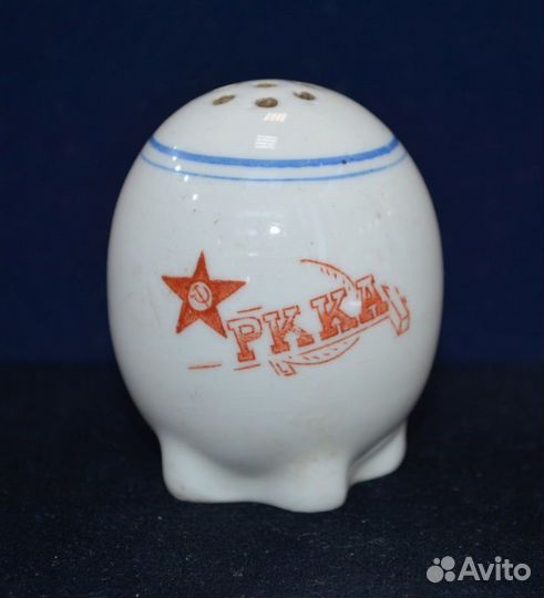 Редкая фарфоровая солонка яйцо- ркка (оригинал )