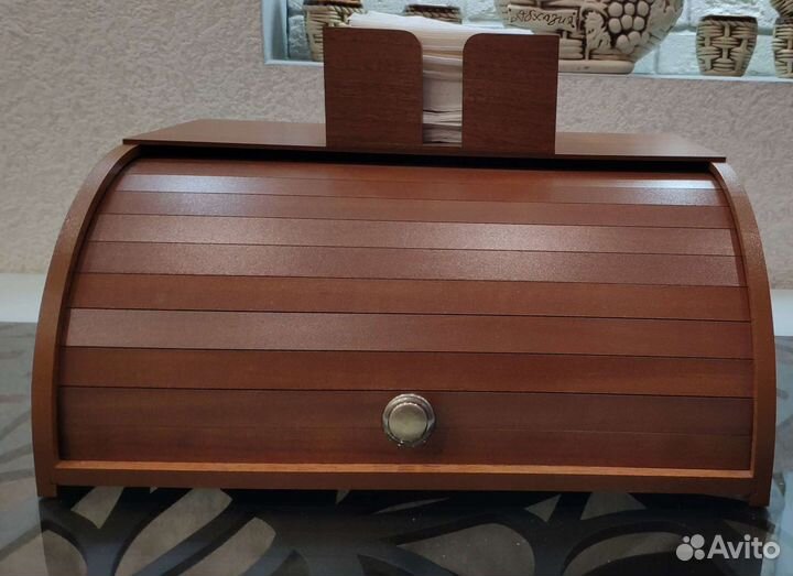 Хлебница деревянная коричневая