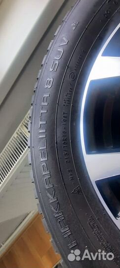 Nokian Tyres Hakkapeliitta 8 SUV 215/70 R16