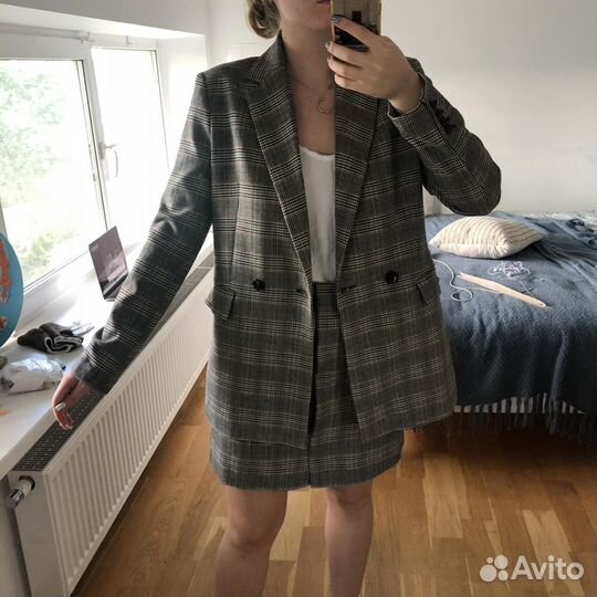 Костюм с юбкой Mango