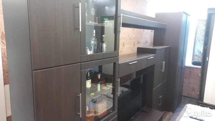 Стенка в гостиную со шкафом под тв бу