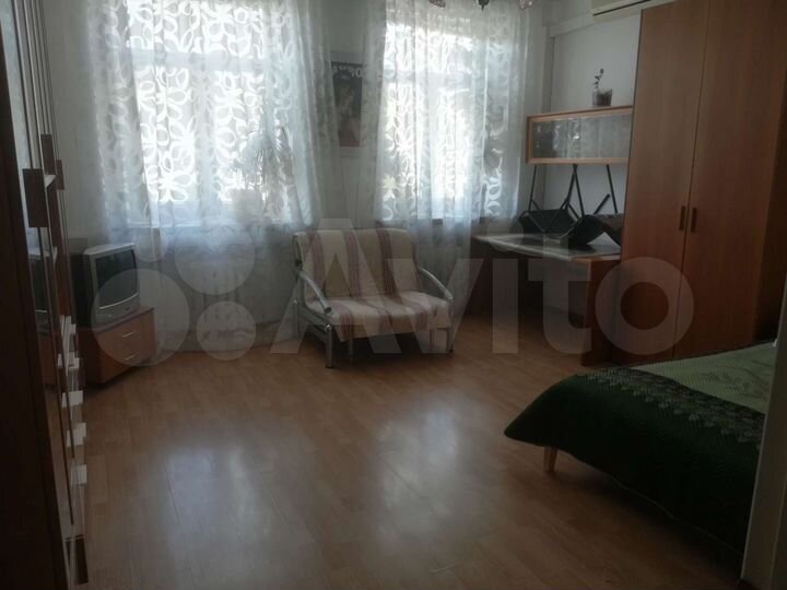 Комната 18 м² в 3-к., 4/6 эт.