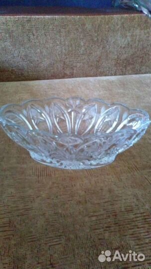 Хрустальная ваза