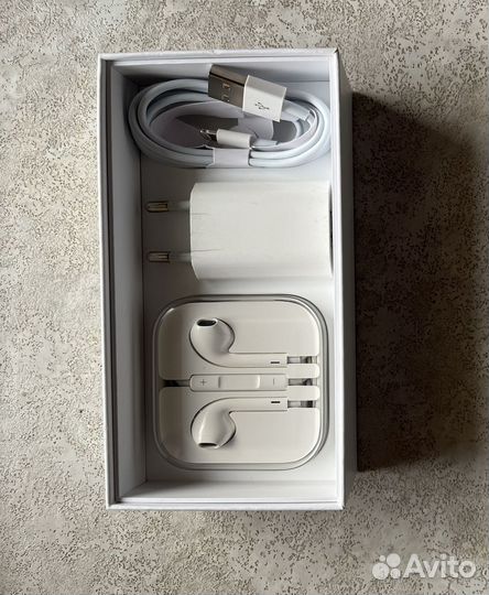 iPhone 6S, 16 ГБ