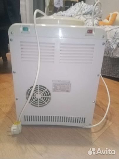 Кулер для воды