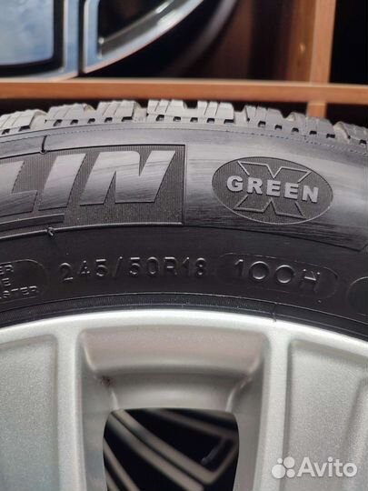 Оригинальные колеса в сборе R18 Mercedes Benz W222