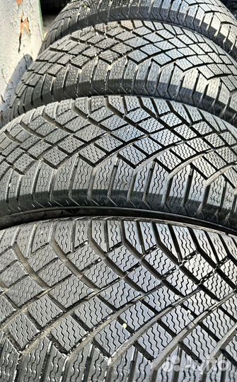 Continental ContiVikingContact 7 225/55 R19 103T