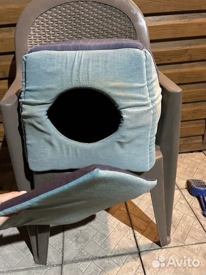 Лежанка для кошек