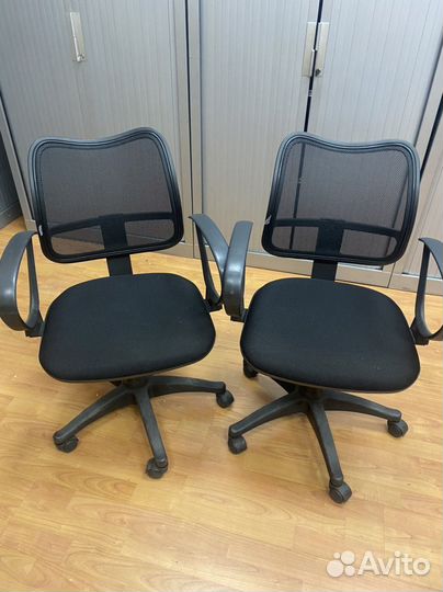 Компьютерное кресло