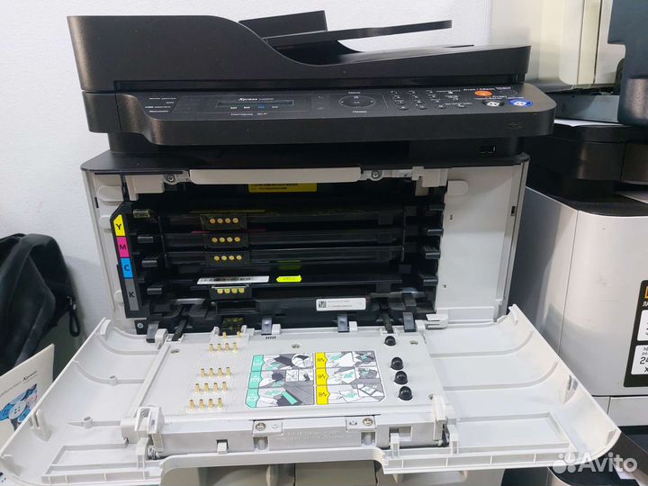 Мфу Samsung Xpress C460FW Можно сдэком