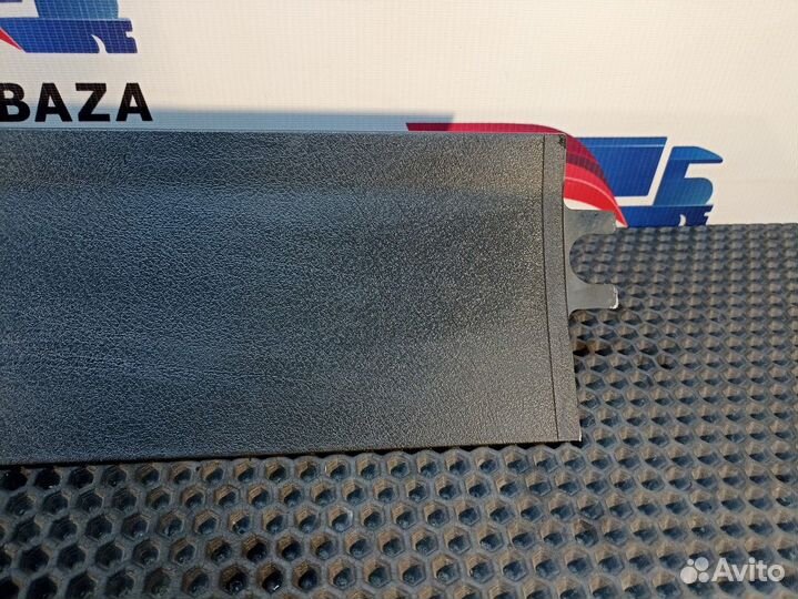 Накладка внутренняя левая