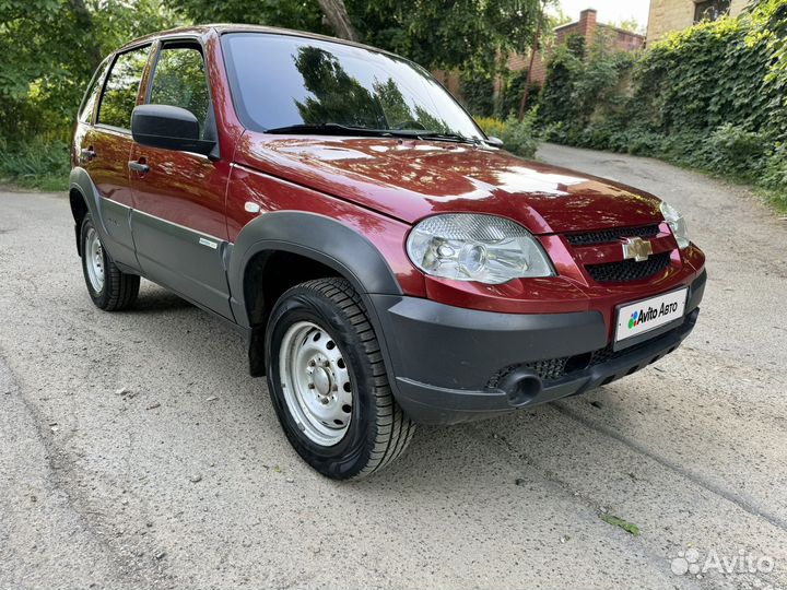 Chevrolet Niva 1.7 МТ, 2012, 200 500 км