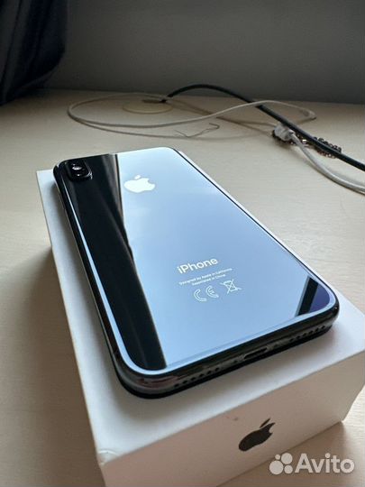 iPhone X, 256 ГБ