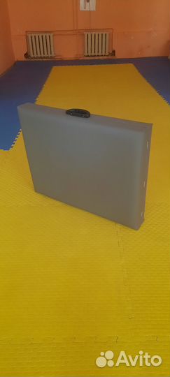 Стол для массажа складной