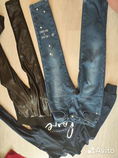 Одежда для девочек пакетом 128-134