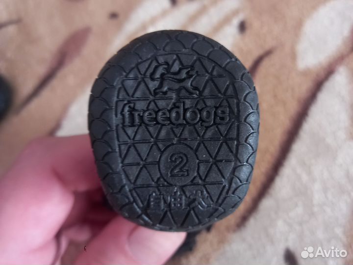 Обувь для собак мелких пород