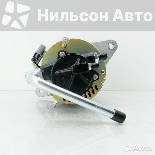 Генератор 24V nissan diesel FE6, 50A, с вакуумом