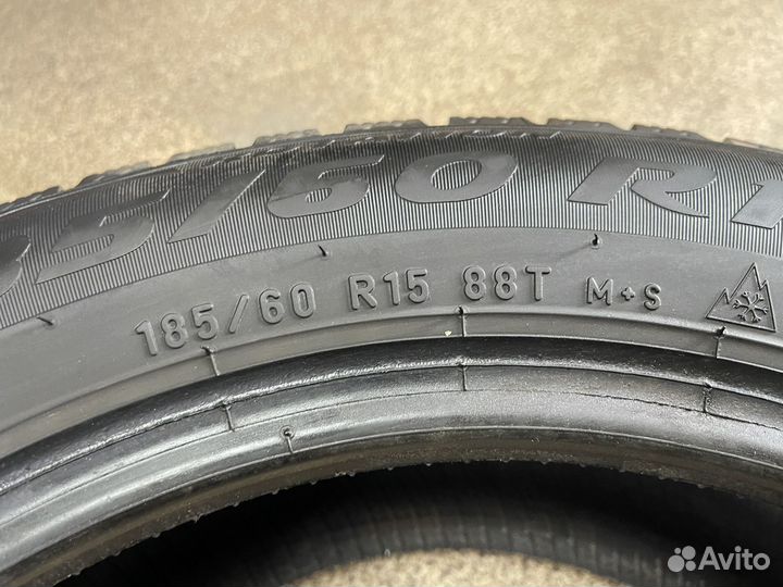 Pirelli Ice Zero 185/60 R15 88T