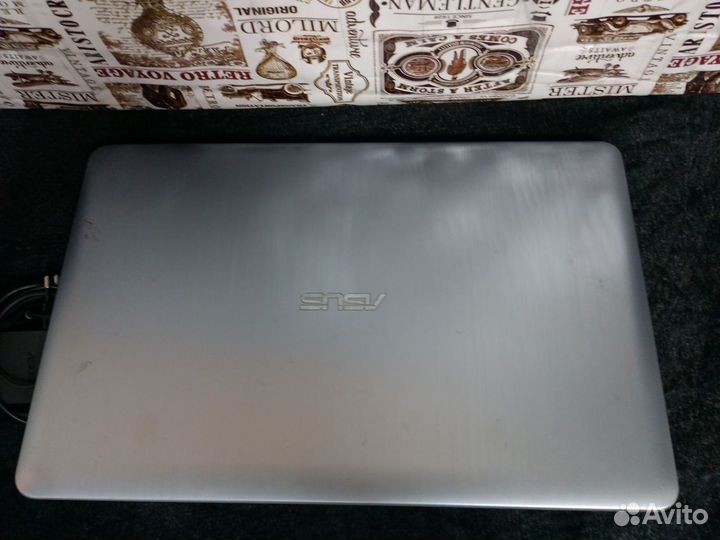 Ноутбук asus d541n