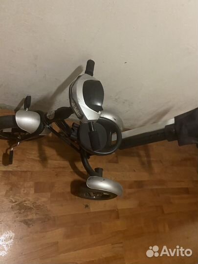 Продам велосипед детский с ручкой