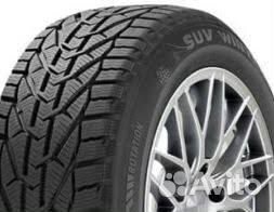 Taurus Winter 215/45 R17 91V