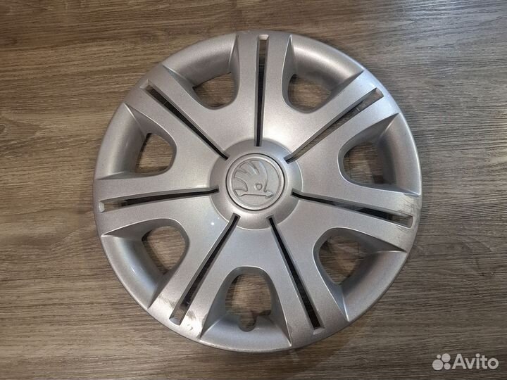 Колпак r14 Skoda Fabia
