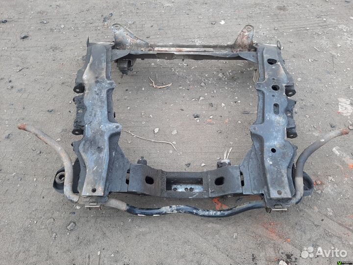Подрамник Renault Megane Classic