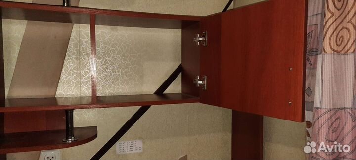 Школьный Уголок