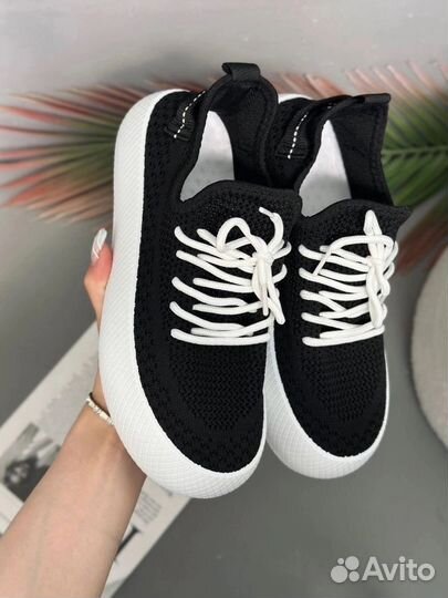 Слипоны женские