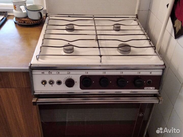 Газовая плита 4 комфорки Модель 1457 бу