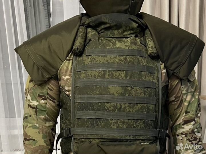 Имперская защита плеч с кевларовым пакетом