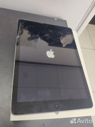 iPad Air 1 WiFi 16гб A1475