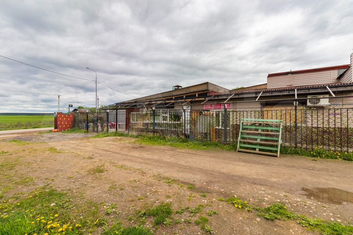 Продам помещение свободного назначения, 240 м²