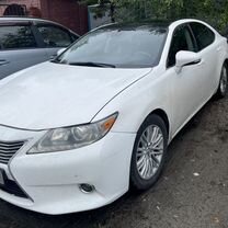 Lexus ES 3.5 AT, 2013, 193 000 км, с пробегом, цена 1 680 000 руб.