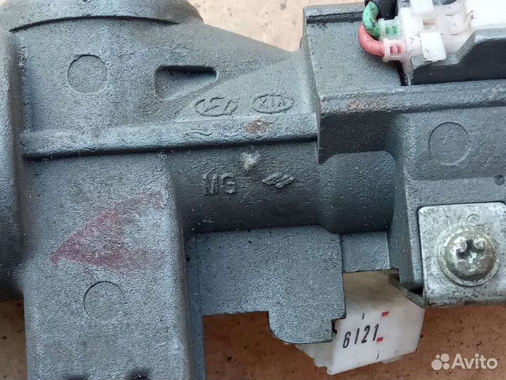 Замок зажигания Kia Magentis 2