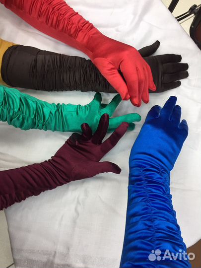 Вечерние атласные длинные перчатки