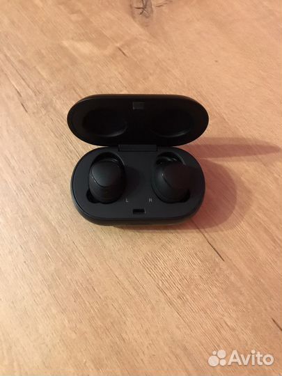 Беспроводные наушники samsung gear iconx