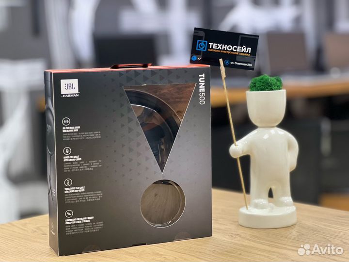 Наушники JBL Bass Sound tune500