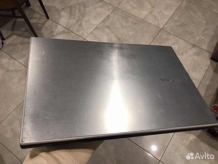 Ноутбук Samsung