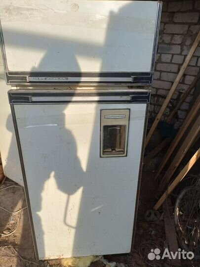 Холодильник бу