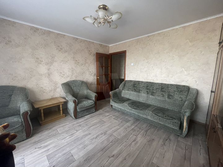 3-к. квартира, 60 м², 12/14 эт.