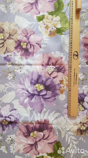 Отрез ткани для штор с цветами. 1,52,7 м Испания