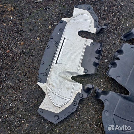 Защита задняя бмв 5 г30 2019г